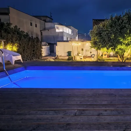 Originale, Elegante e Confortevole Location nei Pressi Della Città Antica
