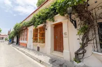 Casa O Cochera Lux Boutique House Hotel di 