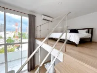 Comfort Duplex | 1Bed1Bath | BTS-Ratchayothin โรงแรมใกล้โรงเรียนหอวัง