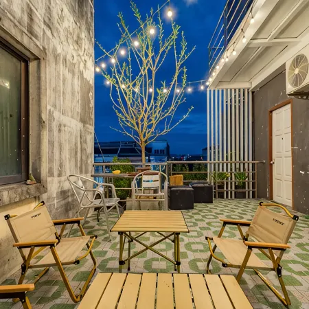 Good Breeze Hostel