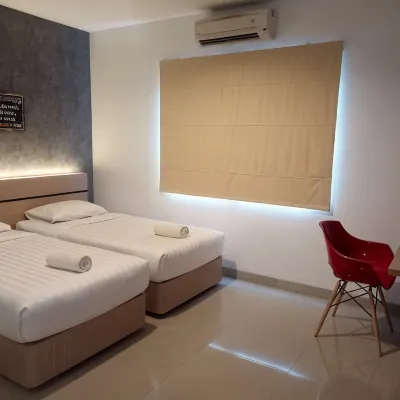Citismart Hotel Cikarang Hotels near Welcome Cifest Walk