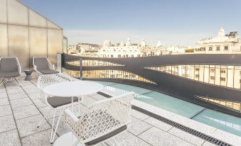 Suites Avenue