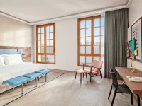 Le Méridien Ra Beach Hotel & Spa Hotel a El Vendrell