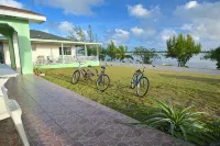 Chesters Bonefish Lodge - 3-Star