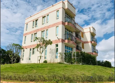 墾丁白沙灣玹玹映月渡假旅店