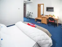 Fly Bike Hotel Hotels near Locanda Margon