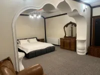 โรงแรม วิคตอเรีย โรงแรมในทยูเมน