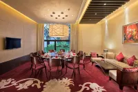 Hilton Linzhi Resort - breakfast