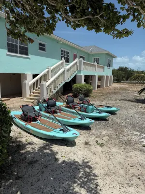 Waterfront 3-bedroom 3-Bath / AC / WiFi /BoneFish / gorgeous North Caicos TCI. - Wi-Fi