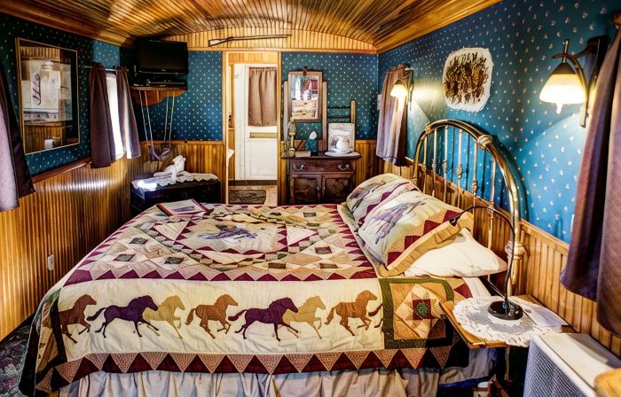 Featherbed Railroad B&B Resort