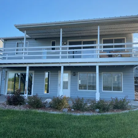 Home Near Lake McConaughy