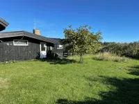 4-bedroom cabin in delightful Sjællands Odde 100m to the beach - 3-Star