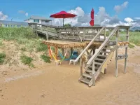 Romantic Couples Beach Getaway ,with private beach, hammocks and umbrellas Hotels in Flagler Beach