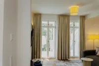 Domfreyheit No. 7 - Exclusive Vacation Apartment in Naumburg - 3-Star