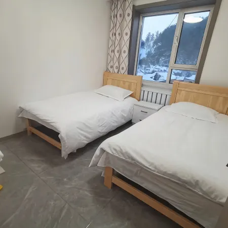Hengdaohezi Riverside Homestay