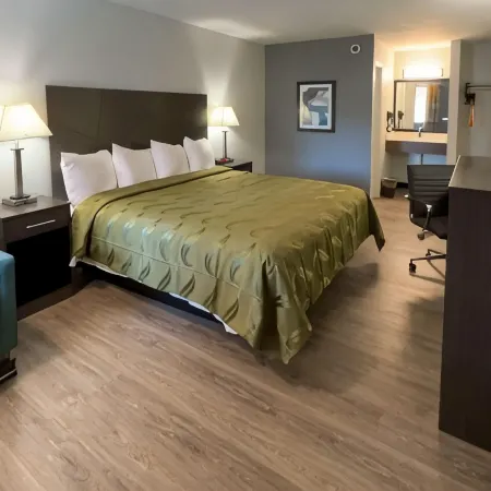 Quality Inn & Suites