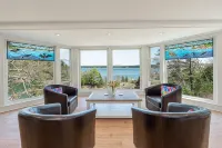 Breathtaking Oceanfront Views with Deep-Water Dock and Mooring - 4-Star
