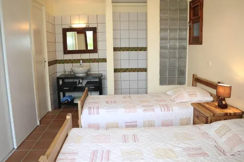 Authentic and comfortable Martinique Villa with pool, 400m from the beach - 2-Star
