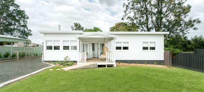 Shalimahs Secret-Beautifully Designed Luxe Cottage *10min to HV Gardens Hoteles en Cessnock