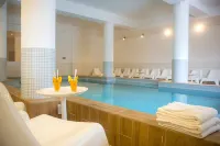 Sowell Family Valfrejus - piscine