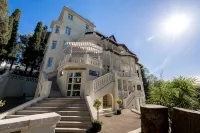 Ranovsky Park Hotel on Deputatskaya