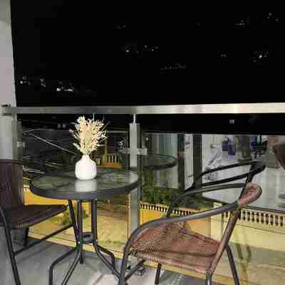 Camrose by the Curve Meadowbrook 2-bedroom Apt in Meadowbrook, Kingston Others