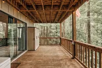 GUEST FAVORITE! Mountain Views, Golf, Hiking, Pickleball, FAMILY & PET Friendly