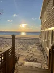 Wonderful Beachside Hideaway. Steps to the Beach and Action! Carnival wk Open! - 2 stjerner