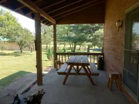 Scenic Stillwater Retreat in rural KY Horse Country, WiFi/AC, Fishing/Canoeing - Wifi