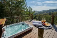 Private, Romantic Luxury Mountain Cabin in the Woods with Incredible Views - 5-Star