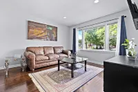 Cozy Wauk-Townhse near navy base - 3-Star