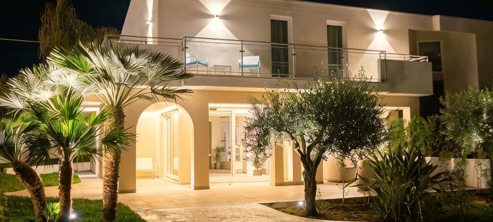 Capovaticano Luxury Rooms Hotels in Ricadi