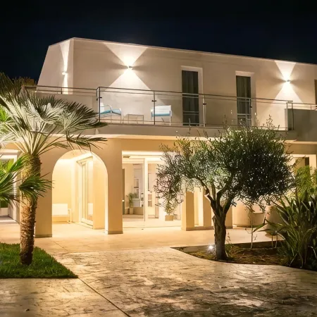 Capovaticano Luxury Rooms