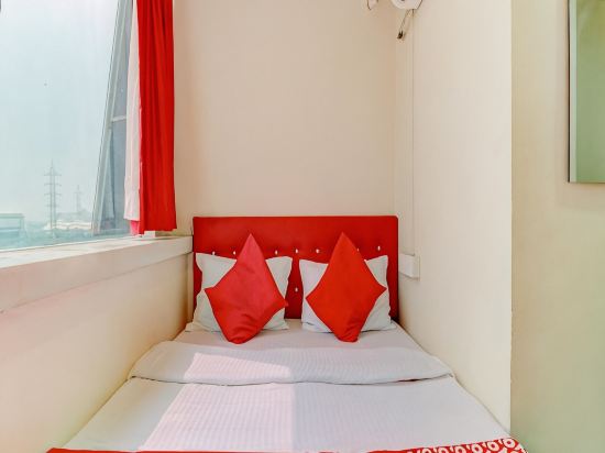 Hotel Sakinaka Inn