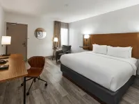 Canadas Best Value Inn Toronto Hotels near Kipling Go Station