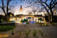 Your peaceful oasis in Tamarindo. Complimentary Breakfast and Housekeeping! - สระว่ายน้ำส่วนตัว