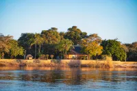Hakusembe River Camping2Go Hotel di 