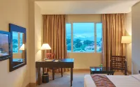 Rocky Plaza Hotel Padang