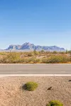 Superstition Mountain Views, Heated Pool/Hot Tub, 2Bd + Loft