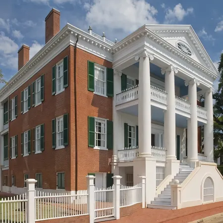 Choctaw Hall Bed & Breakfast