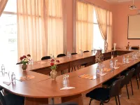 Intouriste Hôtel & Suites Hotels near Founty