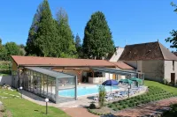 Logis des Trois Maures - Pools