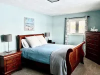 Beautiful walkout lakefront property - Location, Location, Location!!! - 2 étoiles
