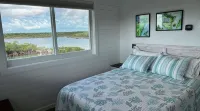 Blue Hole Lodge - Bonefish Heaven with Blue Hole in Backyard - Bintang 4