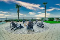 Stunning Luxury Coastal View Condo at Ocean Vistas - Private Pools