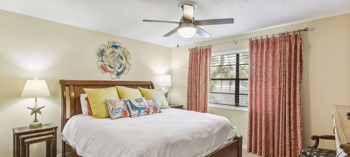 2Bed + 2Bath Blocks from the Beach Hotels in St. Augustine Beach