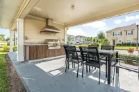Cozy 4BR Retreat Near Orlando Attractions