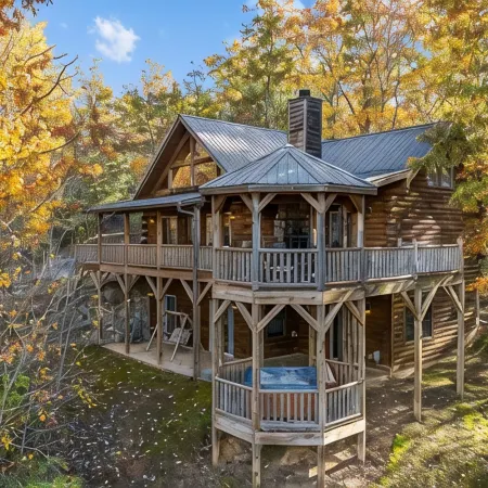 Mountaintop Getaway with Gazeebo Deck Hot Tub & Fireplace! Long range views!
