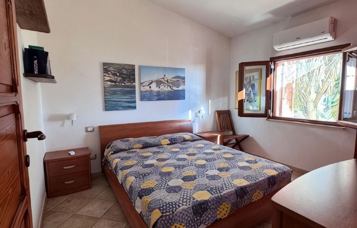 Villa Marina on the waterfront I.U.N. code R9661
