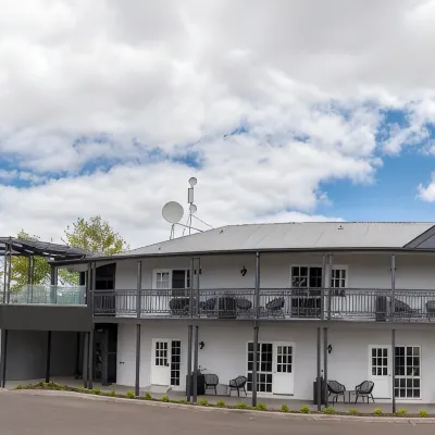Clouds Montville Отели рядом с достопримечательностью «Виноградник Flame Hill»